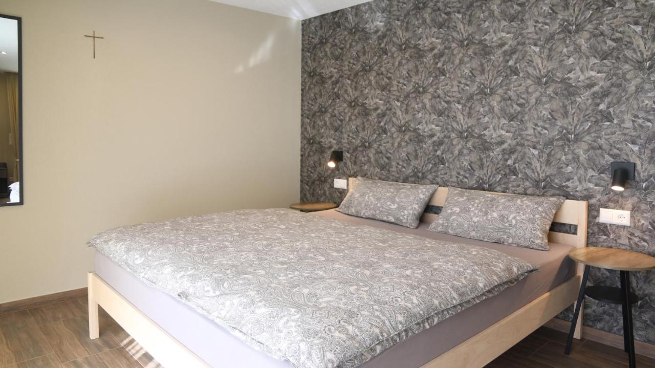 Apartment Tomm By Europa-Park & Rulantica Rust Bagian luar foto